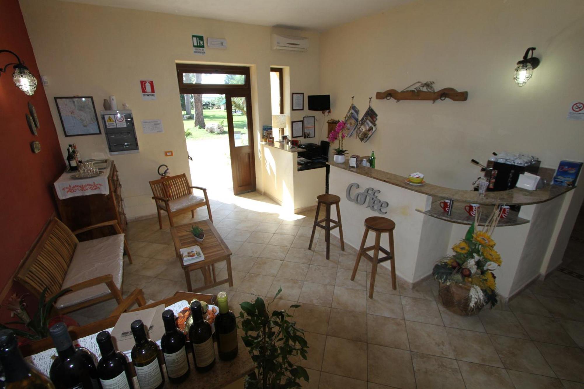 Agriturismo Ali E Radici Cisterna di Latina Buitenkant foto